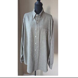 Brooks Brothers Tan Herringbone Button Down Shirt 100% Cotton Italian Fabric